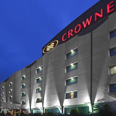 Отель Crowne Plaza Toluca - Lancaster By Ihg Экстерьер фото