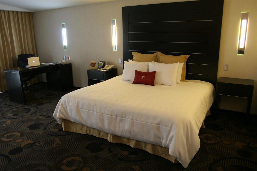Отель Crowne Plaza Toluca - Lancaster By Ihg Номер фото