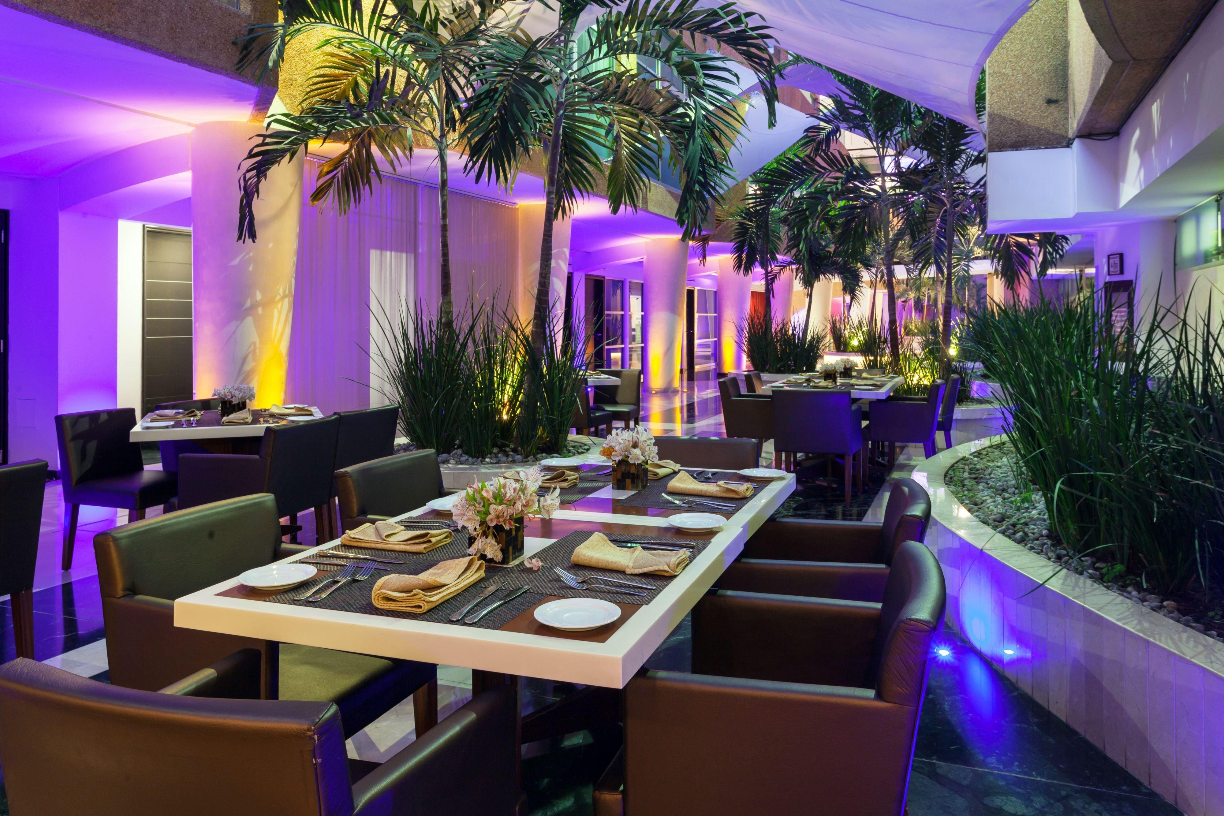 Отель Crowne Plaza Toluca - Lancaster By Ihg Экстерьер фото