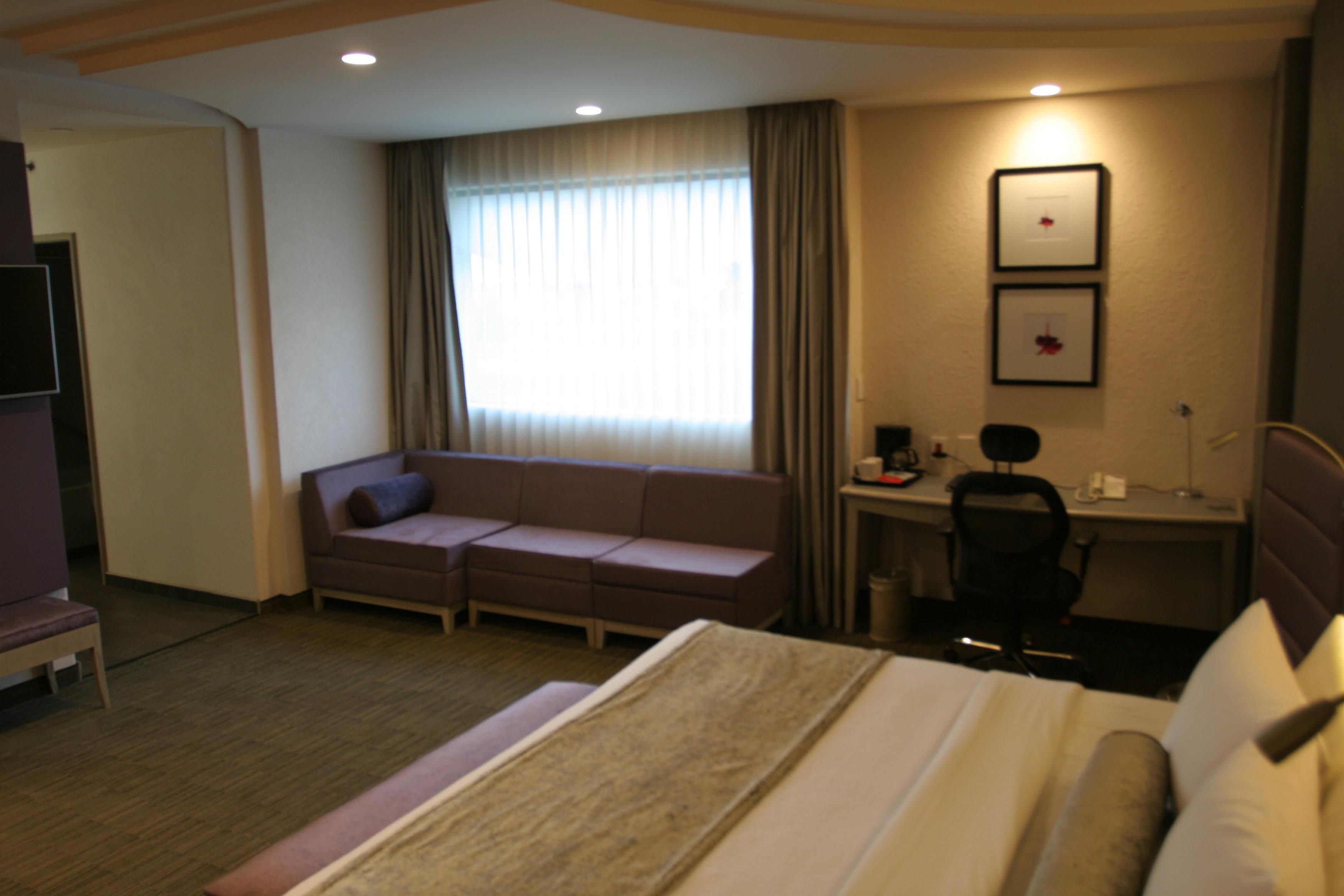 Отель Crowne Plaza Toluca - Lancaster By Ihg Экстерьер фото