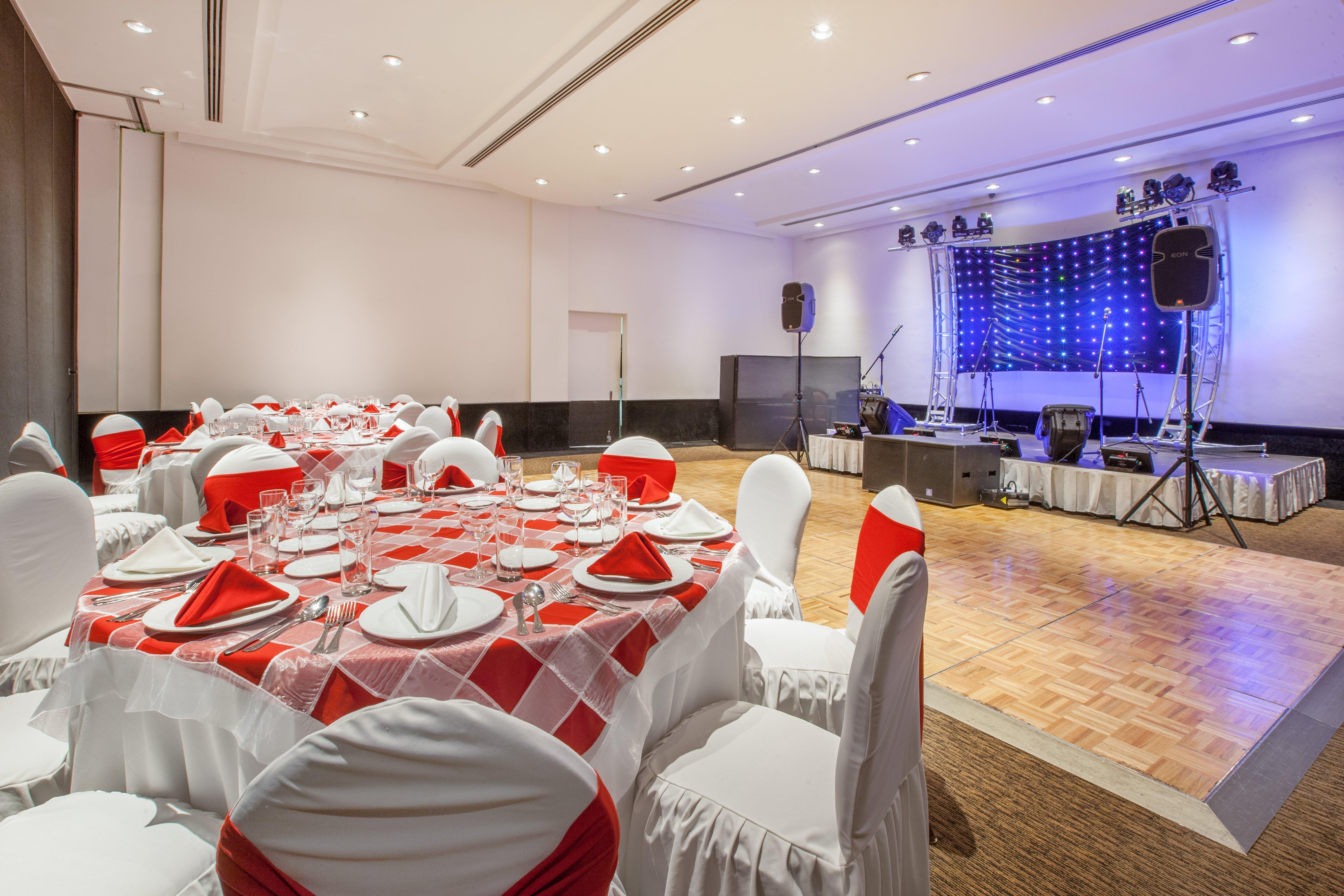 Отель Crowne Plaza Toluca - Lancaster By Ihg Экстерьер фото