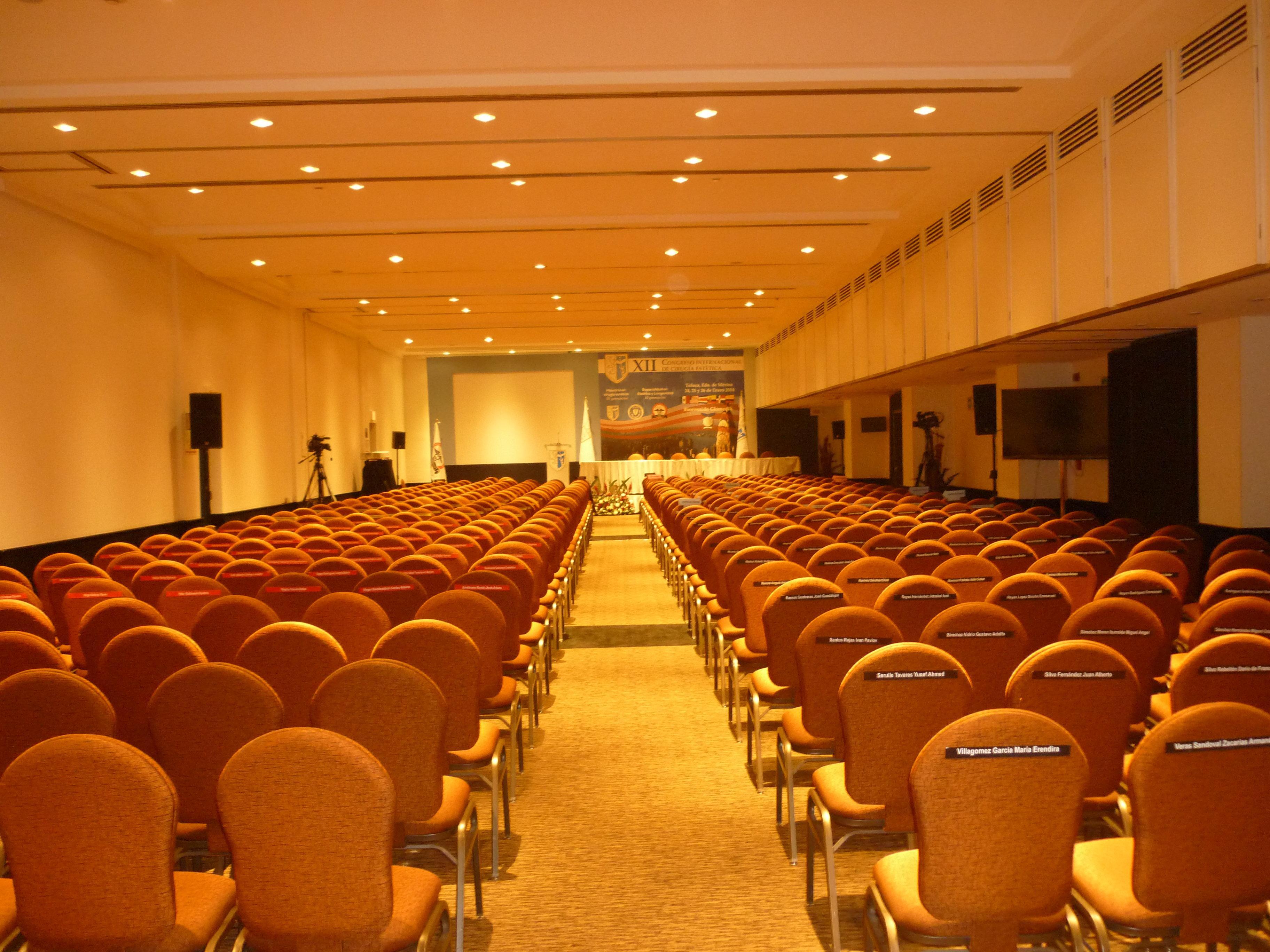 Отель Crowne Plaza Toluca - Lancaster By Ihg Экстерьер фото